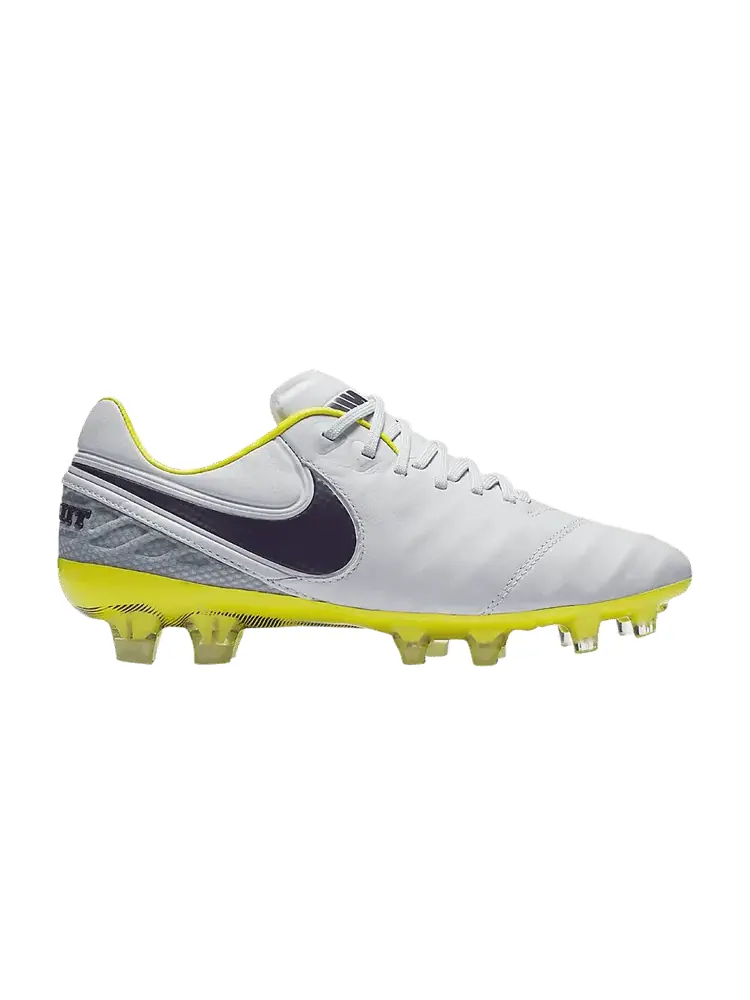 Кроссовки Wmns Tiempo Legend 6 FG 'Pure Platinum Electrolime' — изображение 1 из 1, платиновый