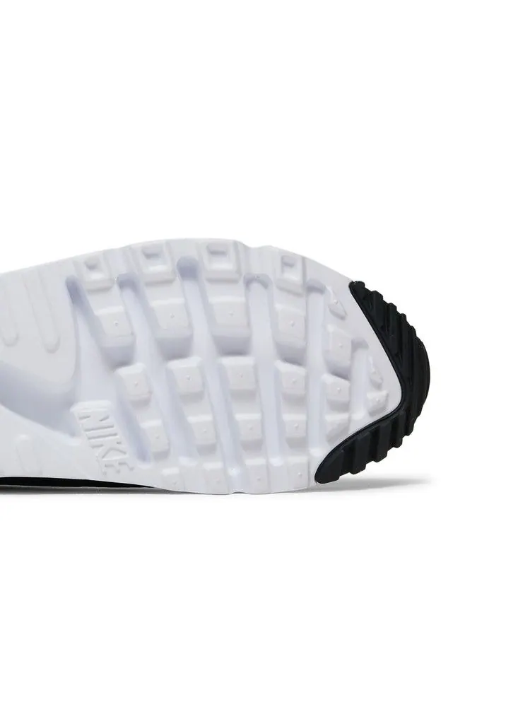 Кроссовки Nike Air Max 90 Ultra Essential 'Black Cool Grey' — изображение 6 из 9, черный/серый--белый