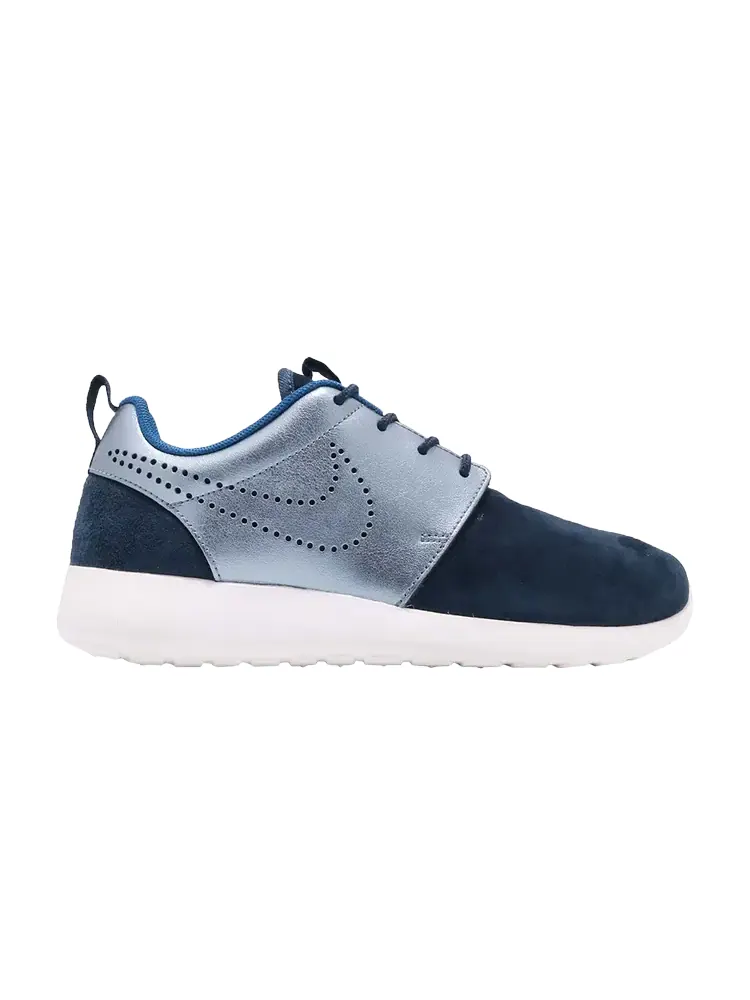 Кроссовки Nike Wmns Roshe One PRM Suede 'Mid Navy' — изображение 1 из 1, синий