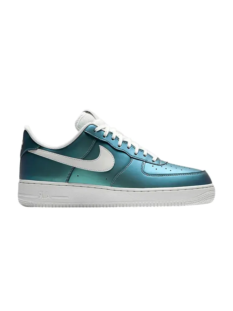 Кроссовки Nike Air Force 1 Low '07 LV8 'Iced Lilac' — изображение 1 из 1, белый-черный