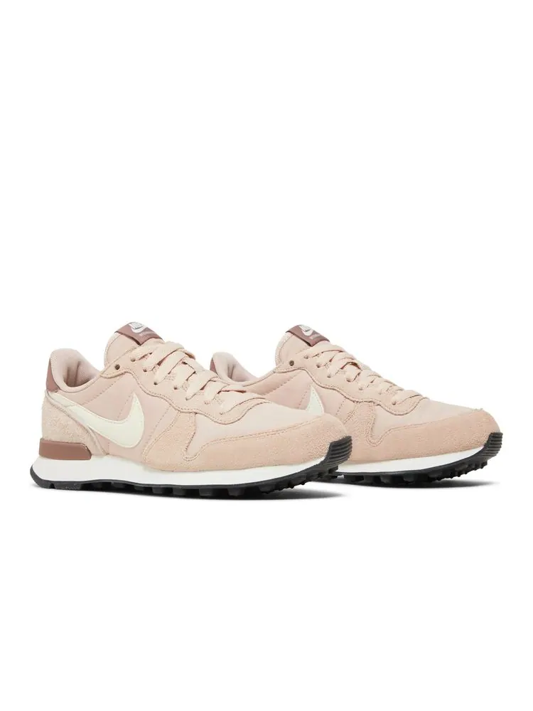 Кроссовки Wmns Internationalist 'Particle Beige Mauve' — изображение 8 из 8, бежевый