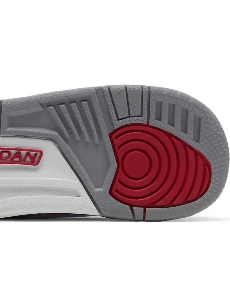 Кроссовки Air Jordan 3 Retro TD Cardinal Red — изображение 5 из 8, белый