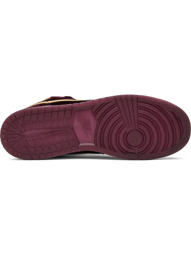 Кроссовки Air Jordan 1 Heiress GG Velvet — изображение 4 из 8, красный