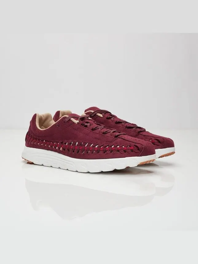 Кроссовки Nike Wmns Mayfly Woven 'Night Maroon' — изображение 1 из 6, красный
