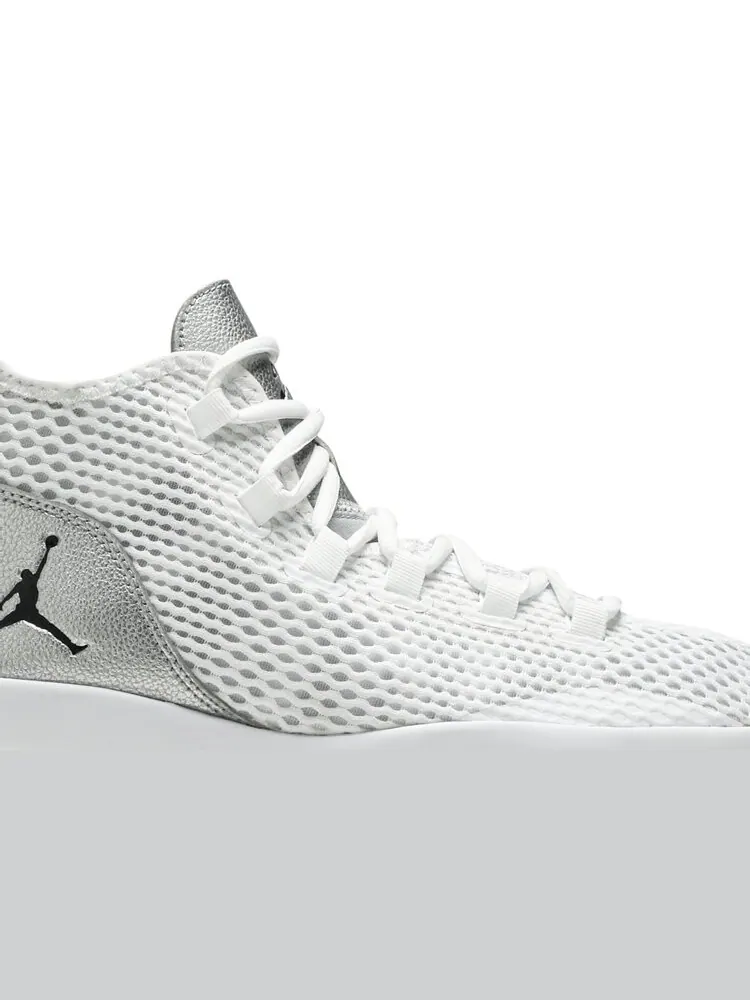 Кроссовки Air Jordan Jordan Reveal 'Metallic Silver' — изображение 2 из 4, белый
