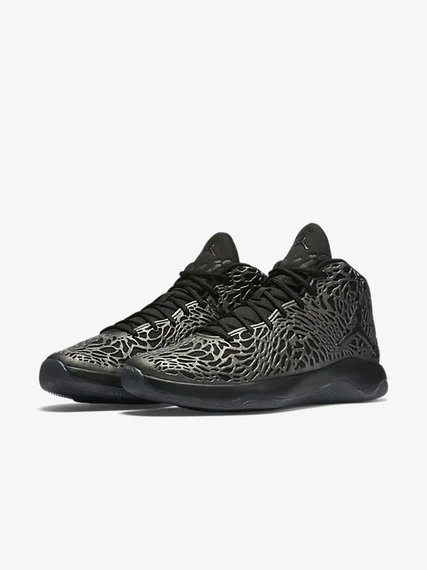 Кроссовки Air Jordan Jordan Ultra.Fly 'Black Dark Grey' — изображение 2 из 4, черный