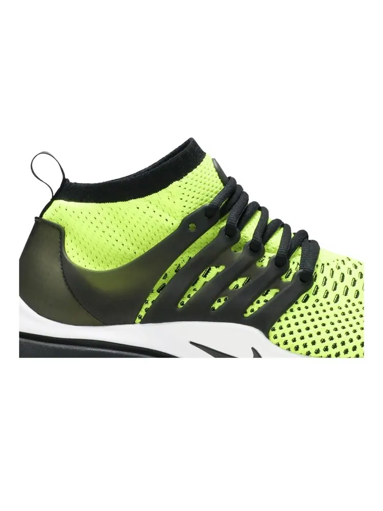 Кроссовки Nike Air Presto Flyknit Ultra 'Volt' — изображение 2 из 4, зеленый