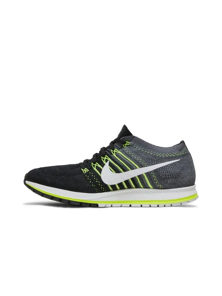 Кроссовки Nike Zoom Flyknit Streak 'Grey Volt' — изображение 3 из 4, серый