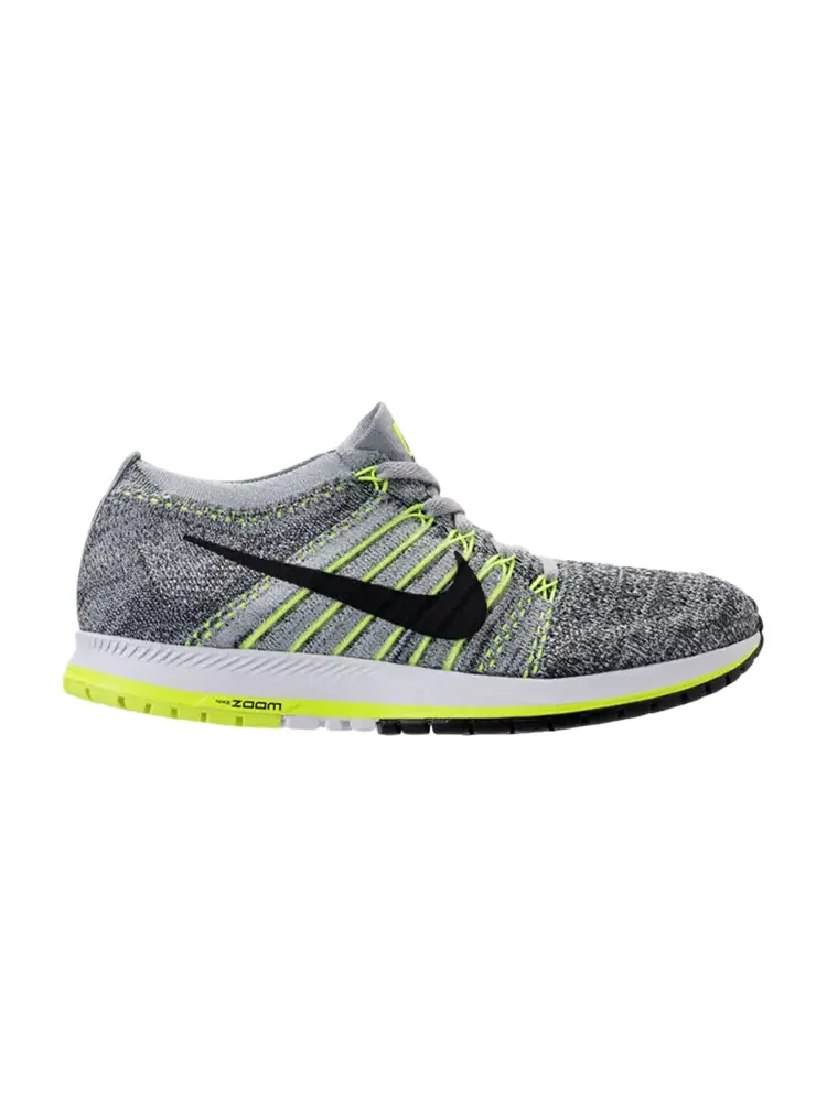 Кроссовки Nike Flyknit Streak 6 'Wolf Grey' — изображение 1 из 1, серый