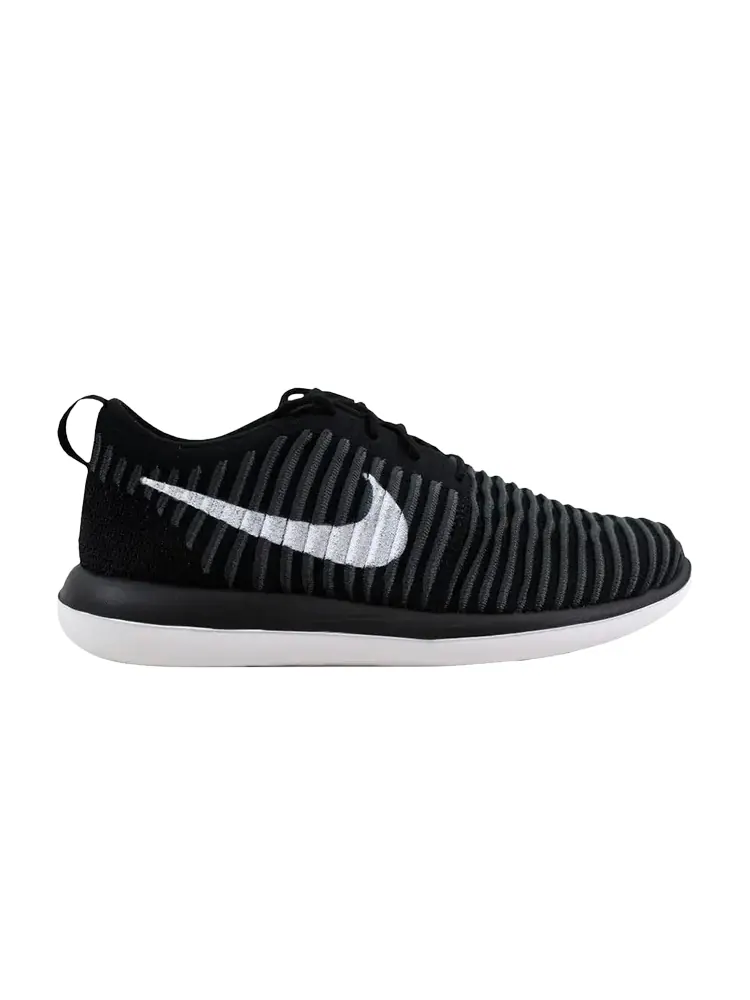 Кроссовки Nike Roshe Two Flyknit GS 'Anthracite' — изображение 1 из 1, черный