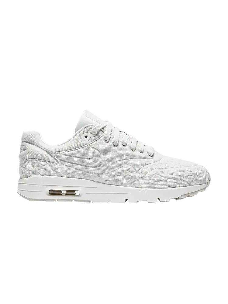 Кроссовки Nike Wmns Air Max 1 Ultra Plush 'Light Bone' — изображение 1 из 1, серый