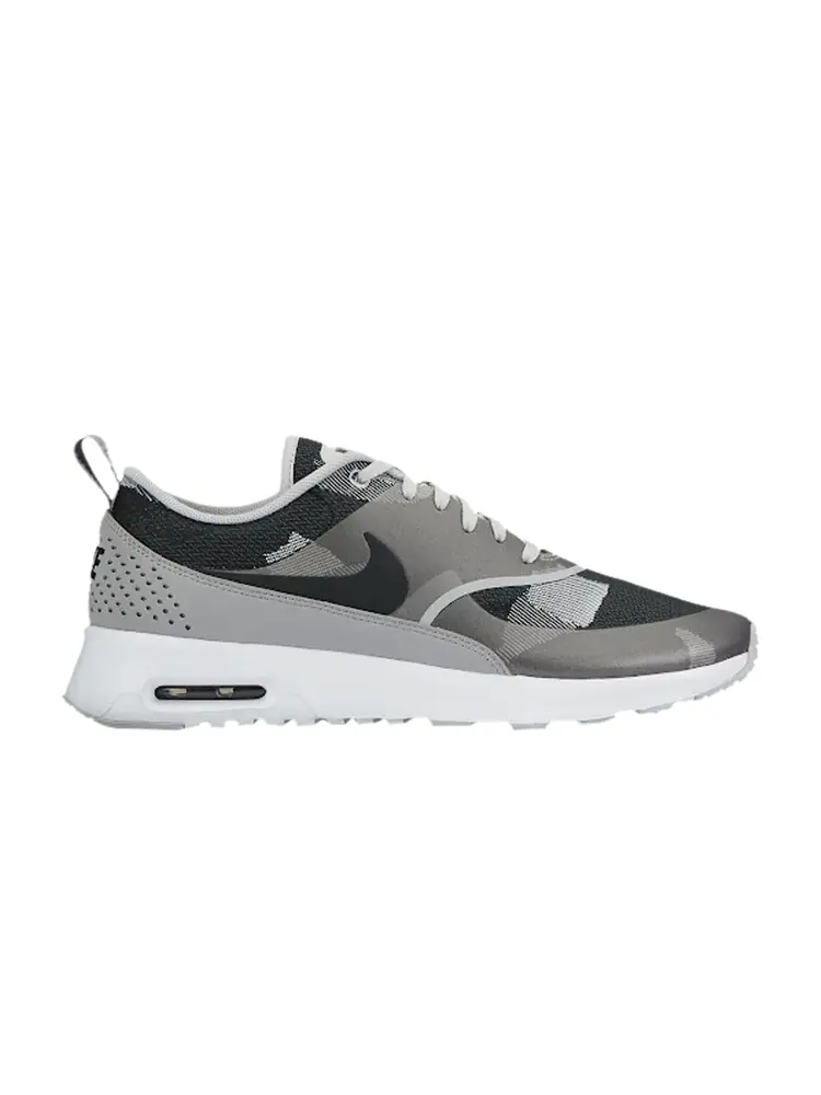 Кроссовки Nike Wmns Air Max Thea Jacquard 'Pure Platinum Wolf Grey' — изображение 1 из 1, серый