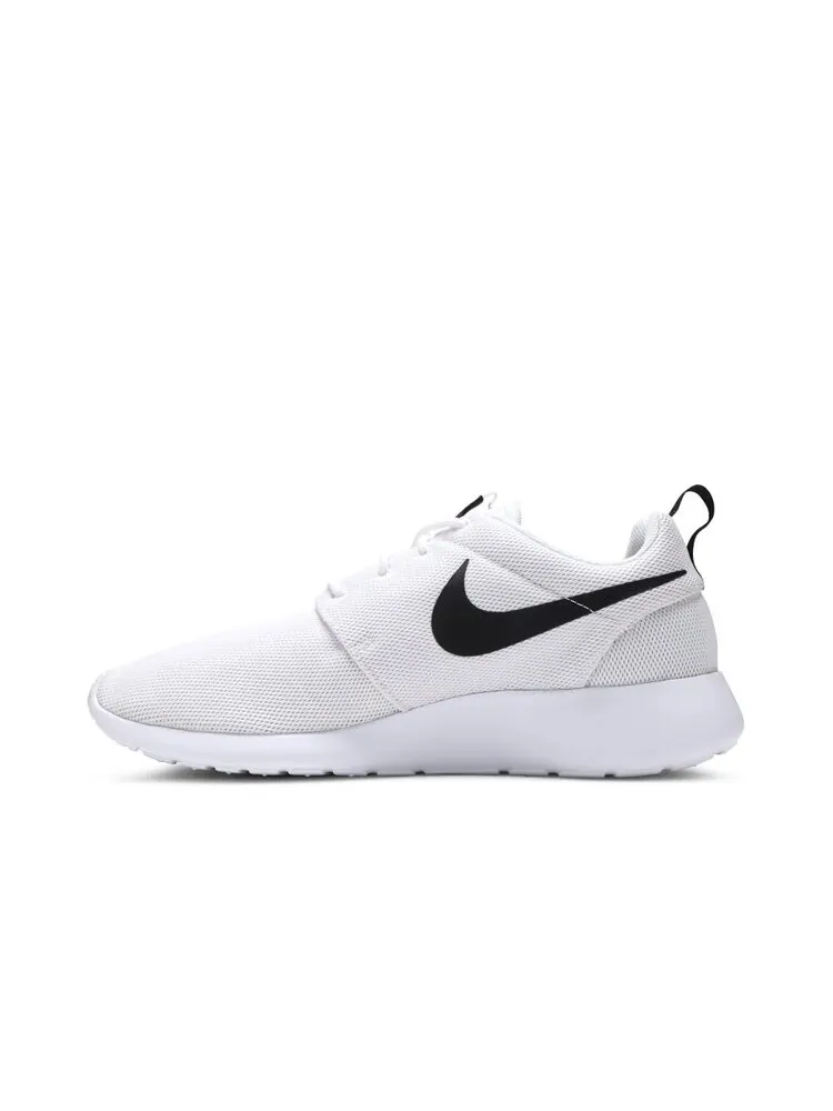 Кроссовки Nike Wmns Roshe One 'White Black' — изображение 3 из 4, белый