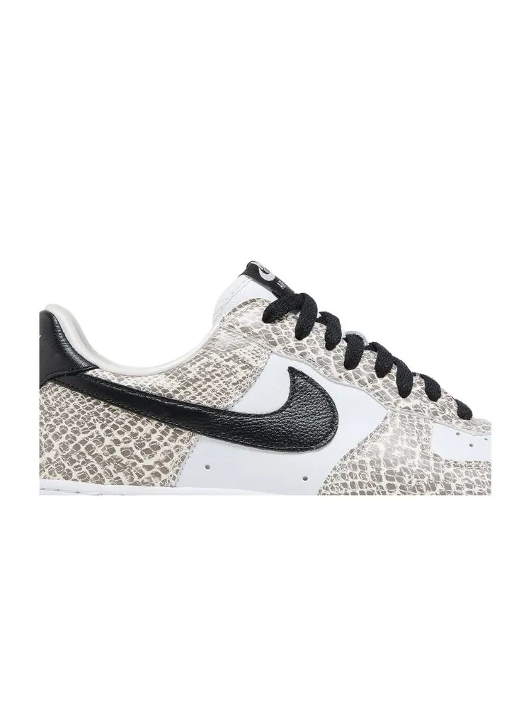 Кроссовки Nike Air Force 1 Low 'Cocoa Snake' 2018 — изображение 2 из 4, белый