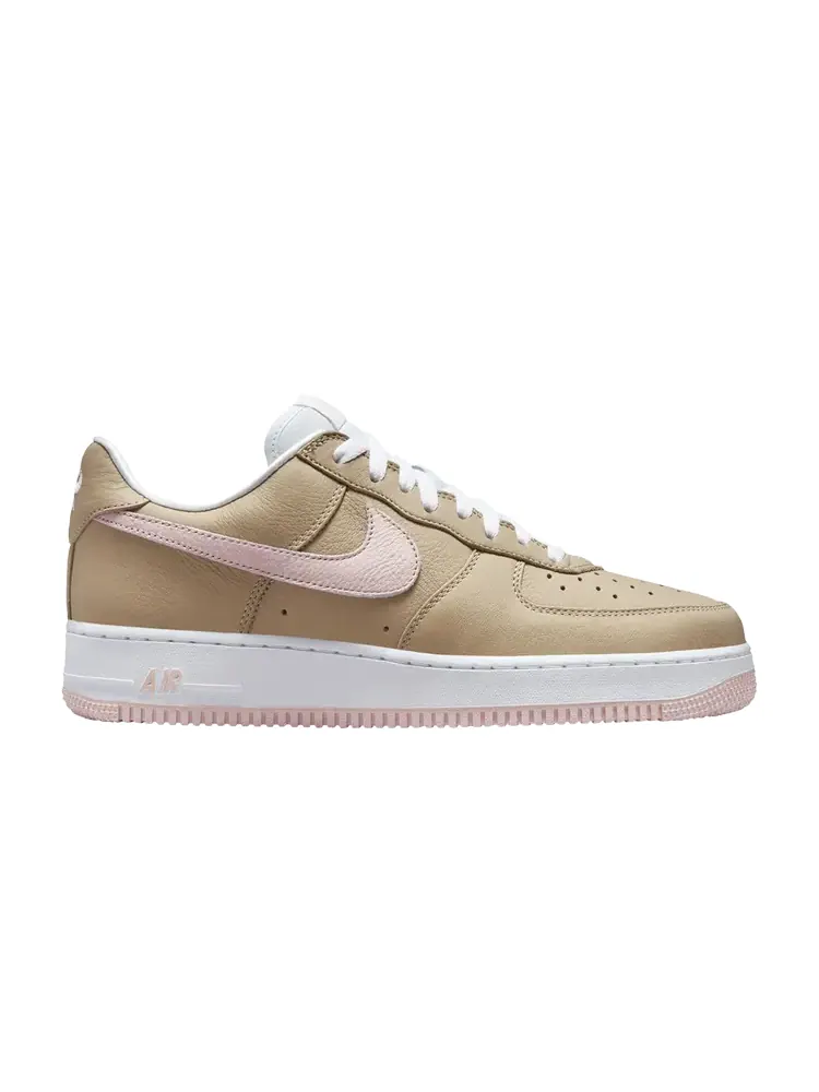 Кроссовки Nike Air Force 1 Low Retro — изображение 1 из 1, бежевый