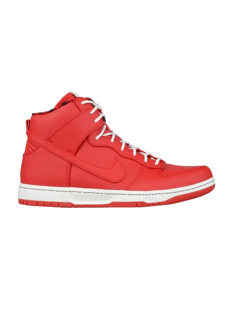 Кроссовки Nike Dunk Ultra 'Rain Jacket' — изображение 1 из 1, красный