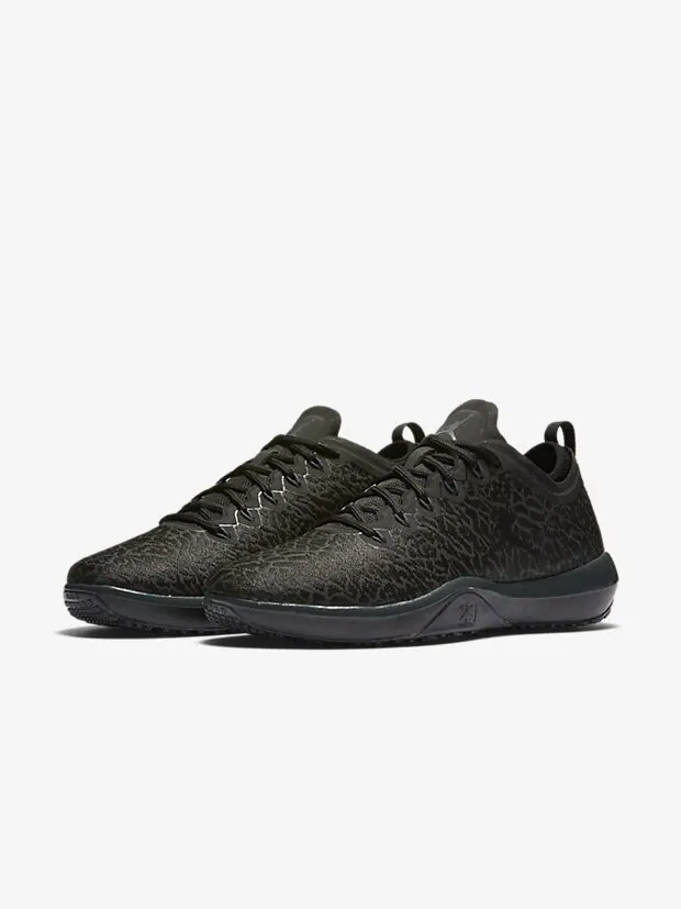 Кроссовки Air Jordan AJKO Trainer Low 'Black Anthracite' — изображение 2 из 4, черный