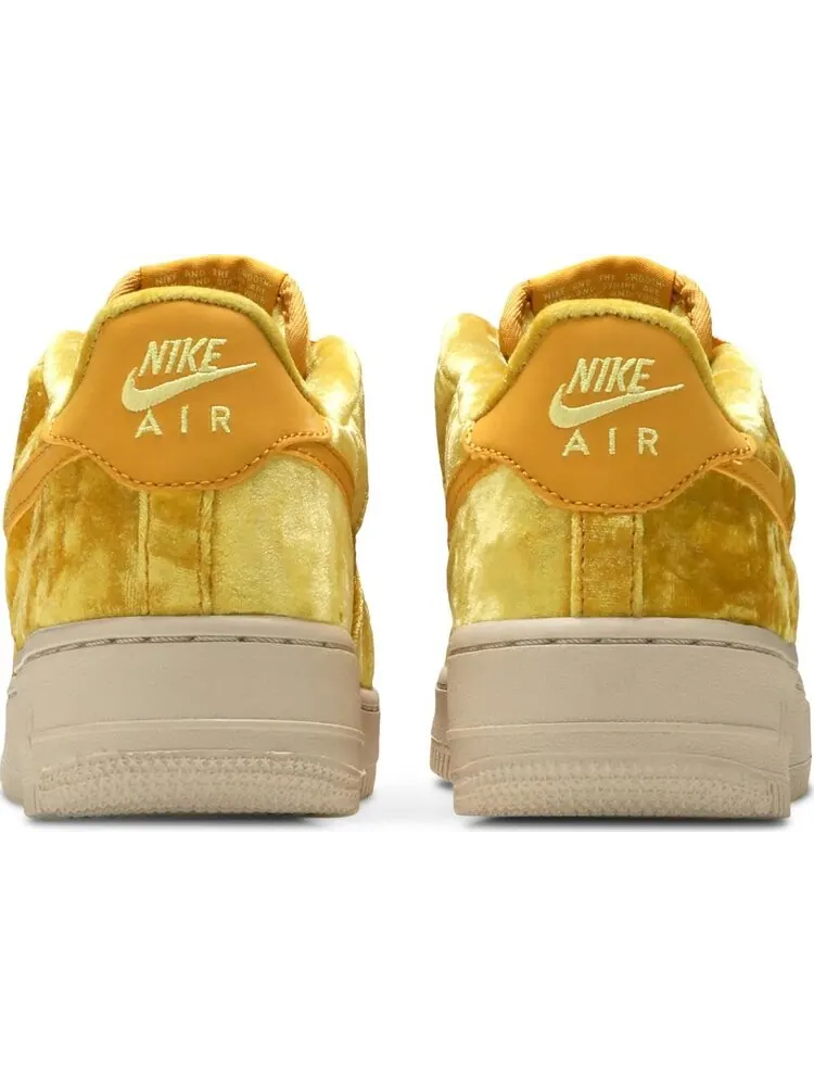 Кроссовки Nike Air Force 1 LV8 GS 'Mineral Gold' — изображение 6 из 8, желтый