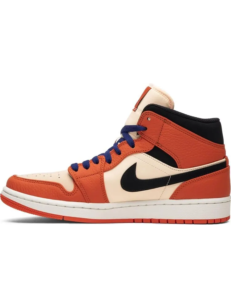 Кроссовки Air Jordan 1 Retro Mid SE Team Orange — изображение 3 из 7, оранжевый
