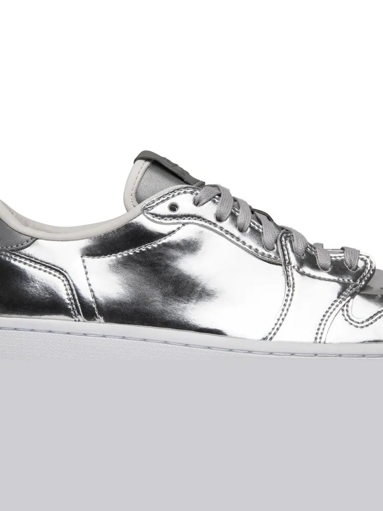 Кроссовки Air Jordan 1 Retro Low OG Pinnacle Metallic Silver — изображение 2 из 8, серебряный