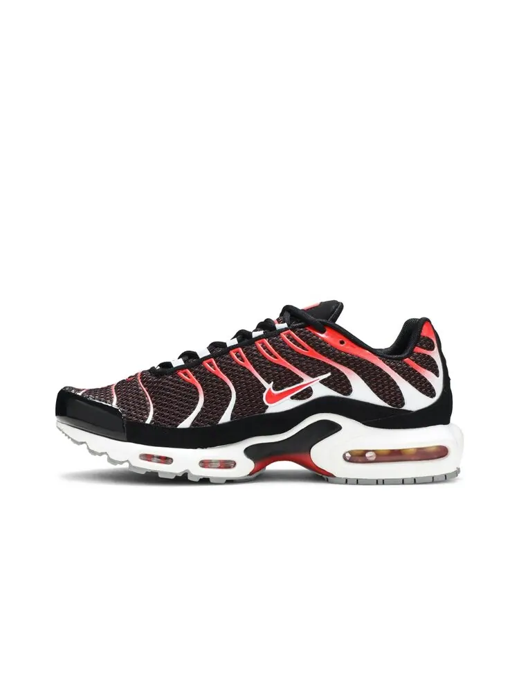 Кроссовки Nike Air Max Plus 'Hot Lava' — изображение 3 из 4, красный