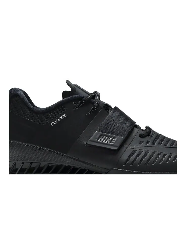 Кроссовки Nike Romaleos 3 'Triple Black' — изображение 2 из 4, черный
