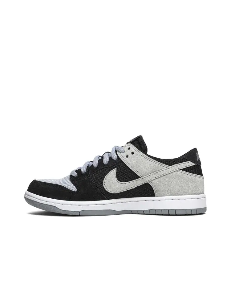 Кроссовки Nike Zoom Dunk Low Pro SB 'Wolf Grey' — изображение 3 из 4, серый