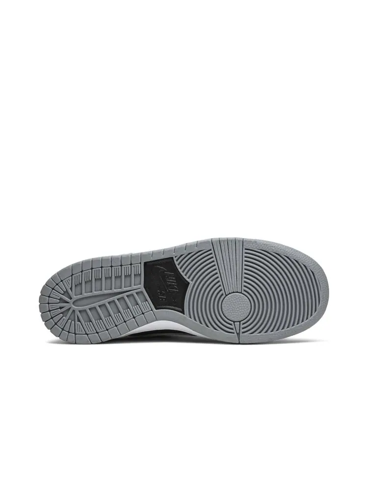 Кроссовки Nike Zoom Dunk Low Pro SB 'Wolf Grey' — изображение 4 из 4, серый