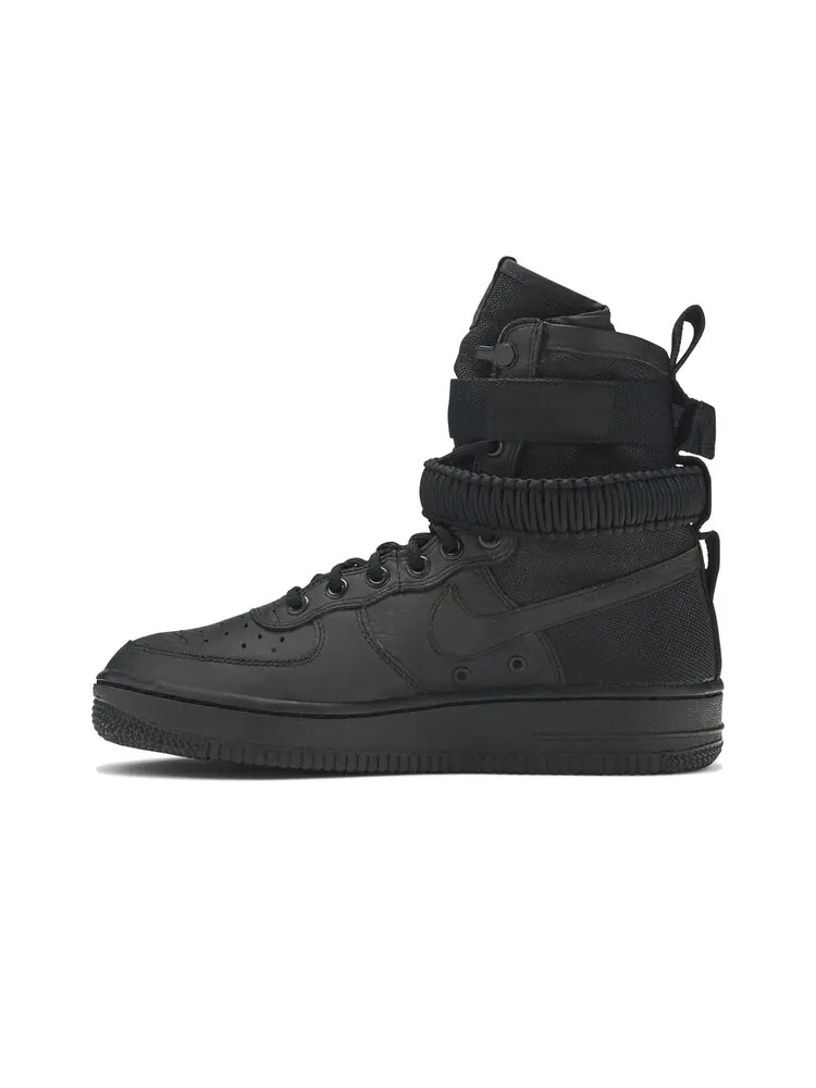 Кроссовки Nike Wmns SF Air Force 1 High 'Triple Black' — изображение 3 из 4, черный