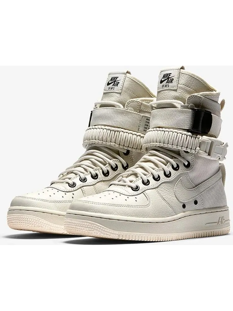 Кроссовки Nike Wmns SF Air Force 1 High 'Sail' — изображение 3 из 6, загар