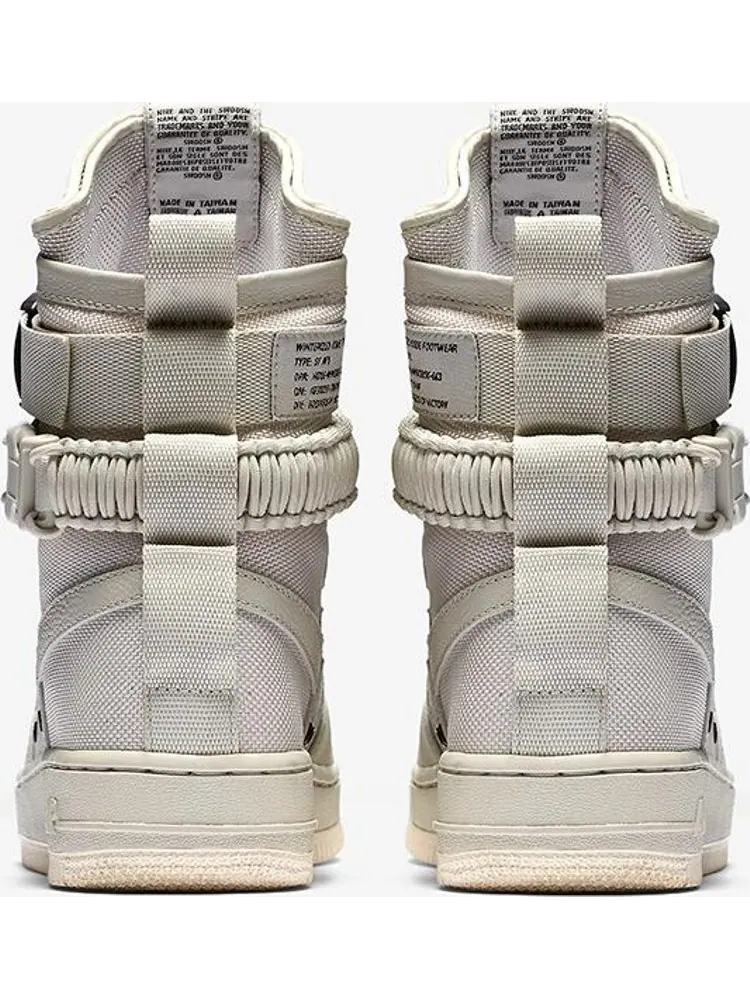 Кроссовки Nike Wmns SF Air Force 1 High 'Sail' — изображение 4 из 6, загар
