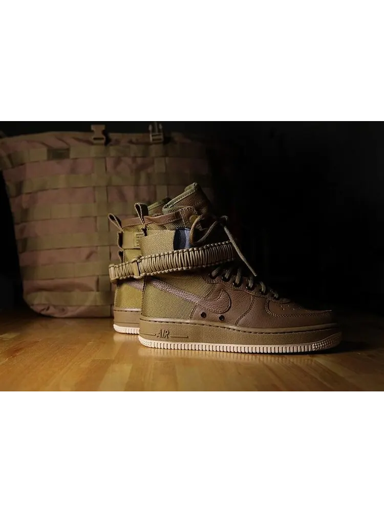 Кроссовки Nike Wmns SF Air Force 1 High 'Golden Beige' — изображение 3 из 7, коричневый