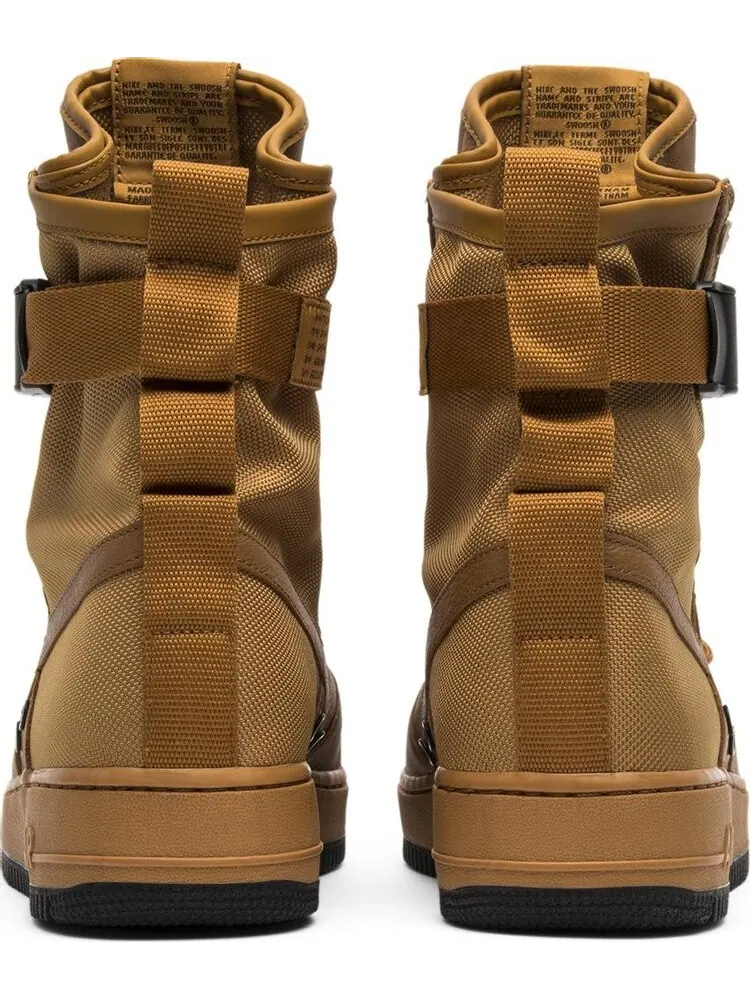 Кроссовки Nike Wmns SF Air Force 1 High 'Desert Ochre' — изображение 6 из 8, загар