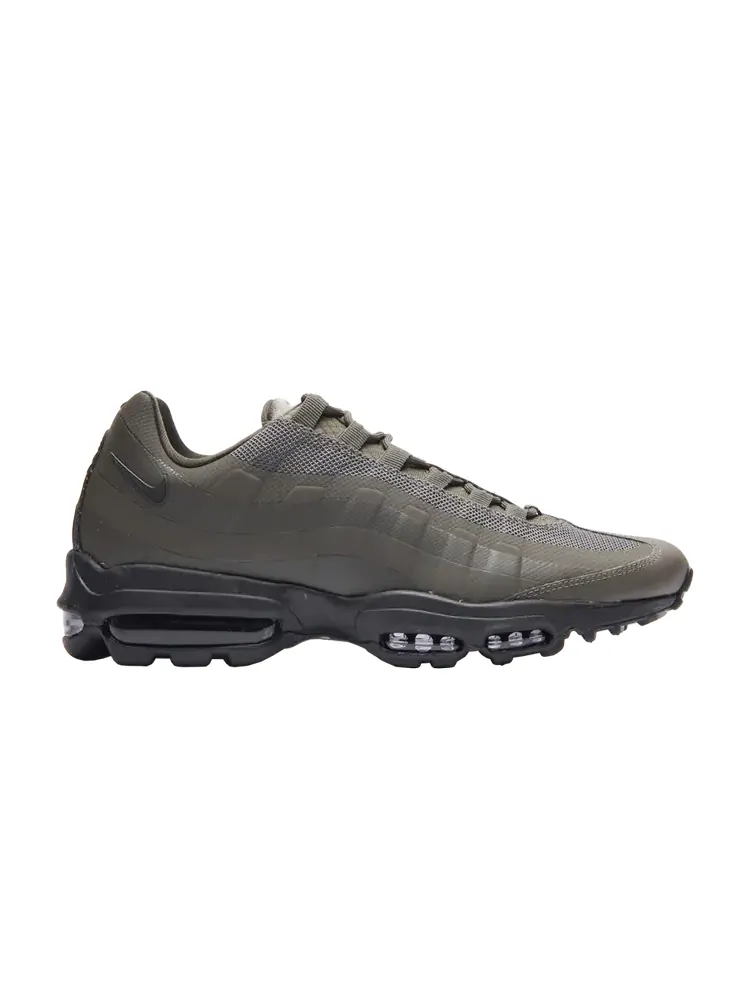Кроссовки Nike Air Max 95 Ultra Essential 'Cargo Khaki' — изображение 1 из 1, зеленый