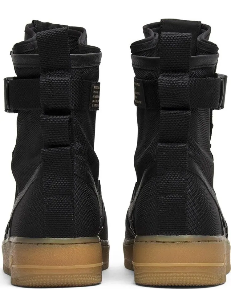 Кроссовки Nike SF Air Force 1 'Gum' — изображение 6 из 8, черный