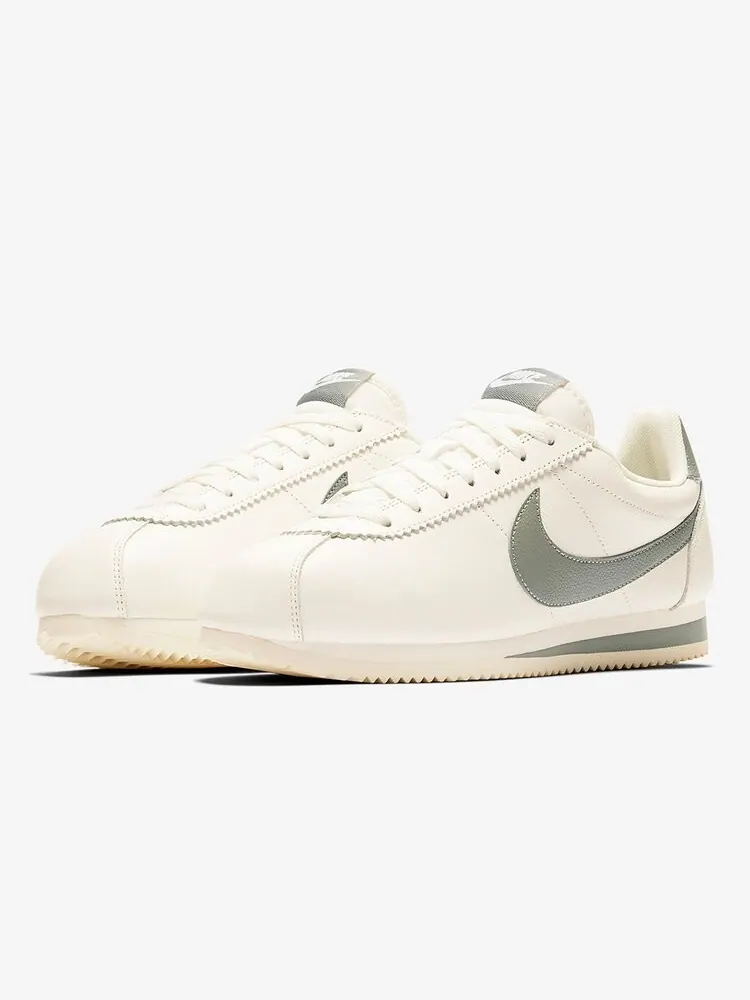 Кроссовки Nike Classic Cortez Leather SE 'Dark Stucco' — изображение 2 из 4, белый