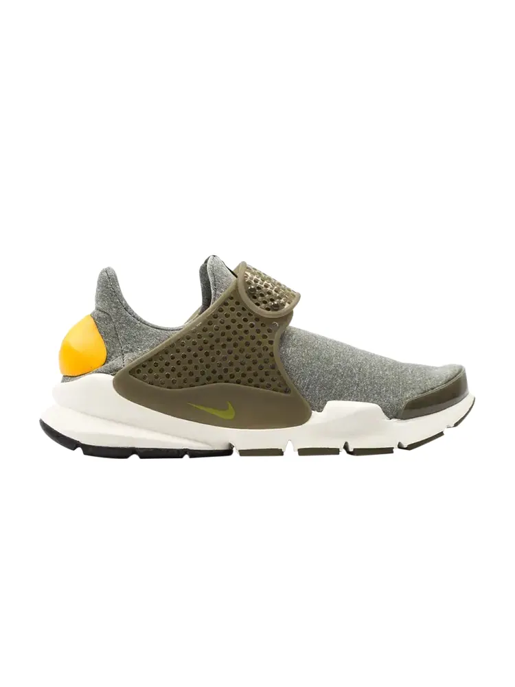 Кроссовки Nike Wmns Sock Dart SE 'GOld Leaf' — изображение 1 из 1, серый
