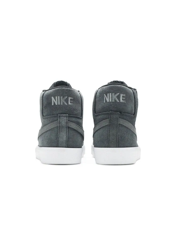 Кроссовки Nike Blazer Mid SB 'Black Suede' — изображение 7 из 9, черный