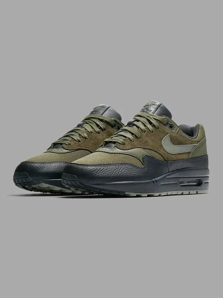 Кроссовки Nike Air Max 1 Premium 'Dark Stucco' — изображение 2 из 4, зеленый