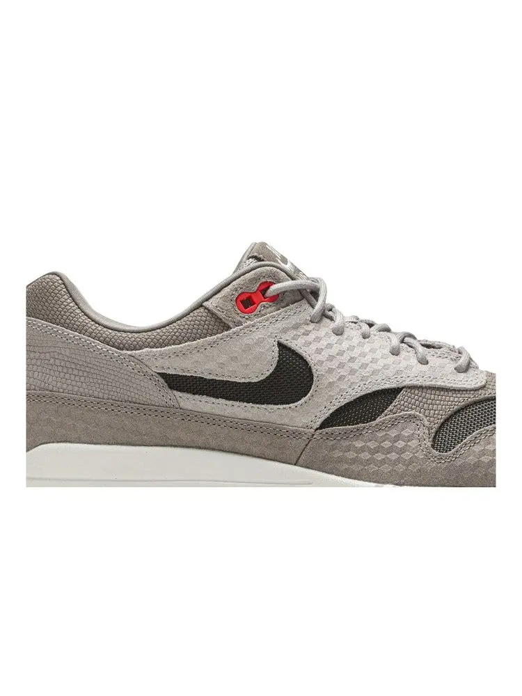 Кроссовки Nike Air Max 1 Premium 'Moon Particle' — изображение 3 из 9, коричневый