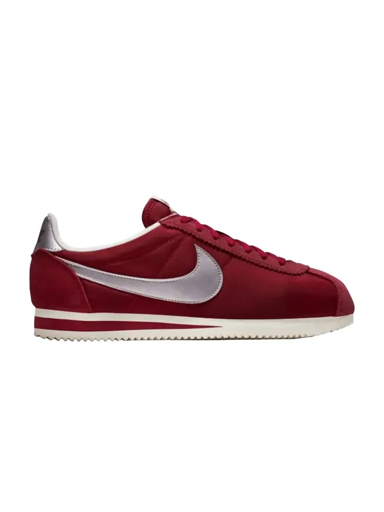Кроссовки Classic Cortez Nylon Premium 'Varsity Red' — изображение 1 из 1, красный