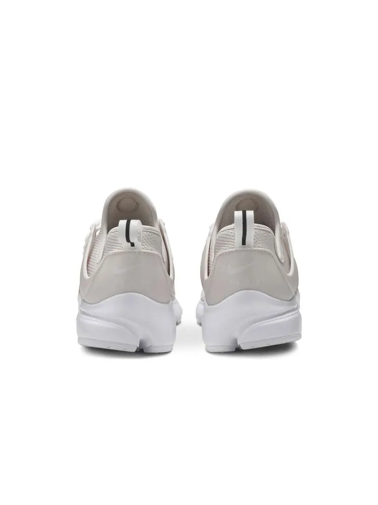 Кроссовки Nike Wmns Air Presto 'Light Bone' — изображение 6 из 8, светлый/-черный