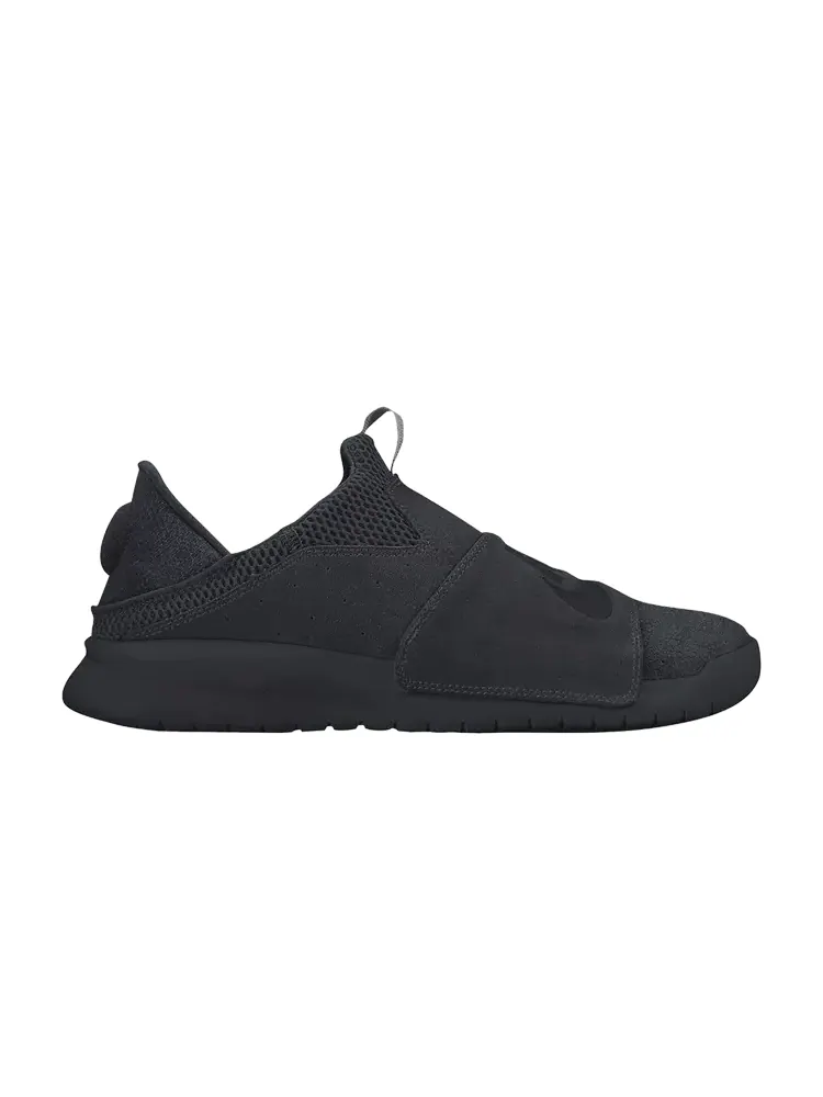 Кроссовки Nike Benassi SLP 'Triple Black' — изображение 1 из 1, черный