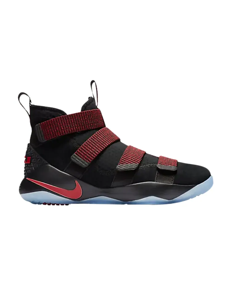 Кроссовки Nike LeBron Soldier 11 'Red Stardust' — изображение 1 из 1, красный