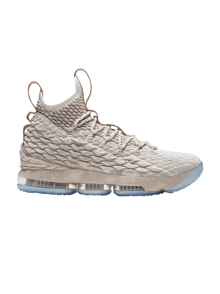 Кроссовки Nike LeBron 15, Ghost Sneakeasy Exclusive — изображение 1 из 1, бежевый