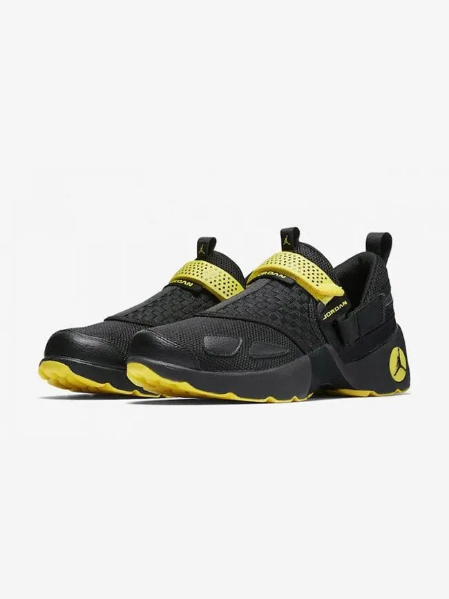 Кроссовки Air Jordan Jordan Trunner LX 'Thunder' — изображение 2 из 4, черный