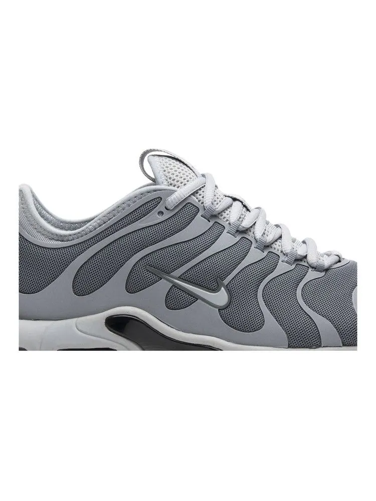 Кроссовки Nike Air Max Plus TN Ultra 'Cool Grey' — изображение 3 из 9, серый/черный-серый