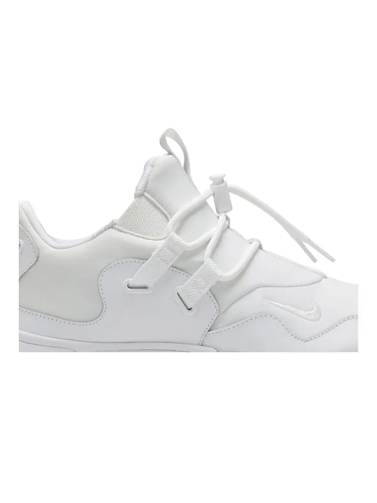 Кроссовки Nike Pocket Knife DM — изображение 1 из 3, белый