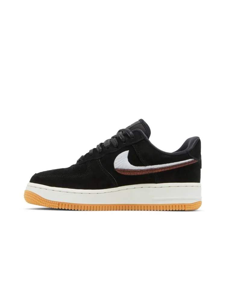 Кроссовки Nike Wmns Air Force 1 '07 LX 'Black Gum' — изображение 3 из 4, черный