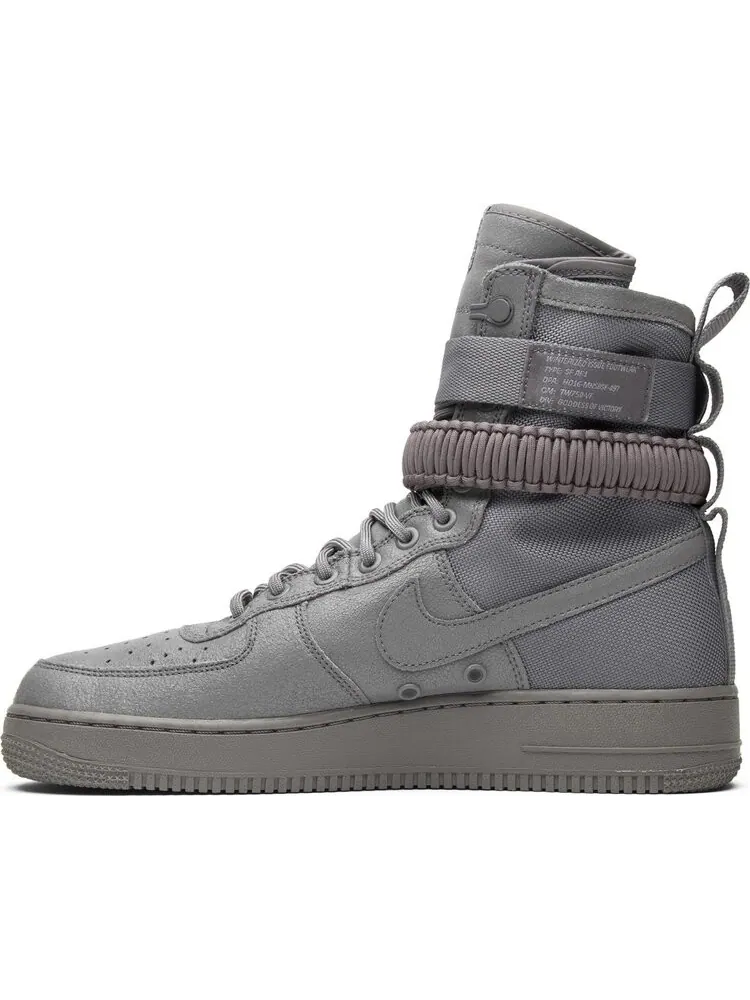 Кроссовки Nike SF Air Force 1 QS 'Dust' — изображение 3 из 8, серый